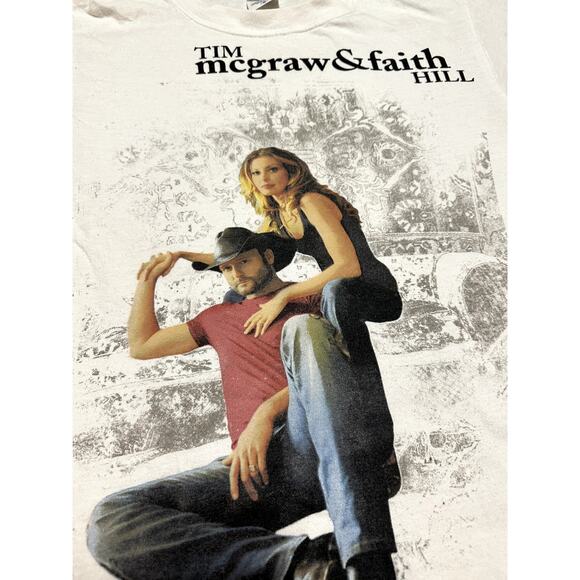 Tim McGraw and Faith Hill Tee - Picture 2 of 7